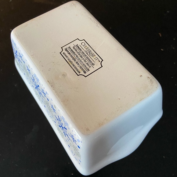 Celebrate It! Mini Snowflake Loaf Pan - Picture 4 of 5